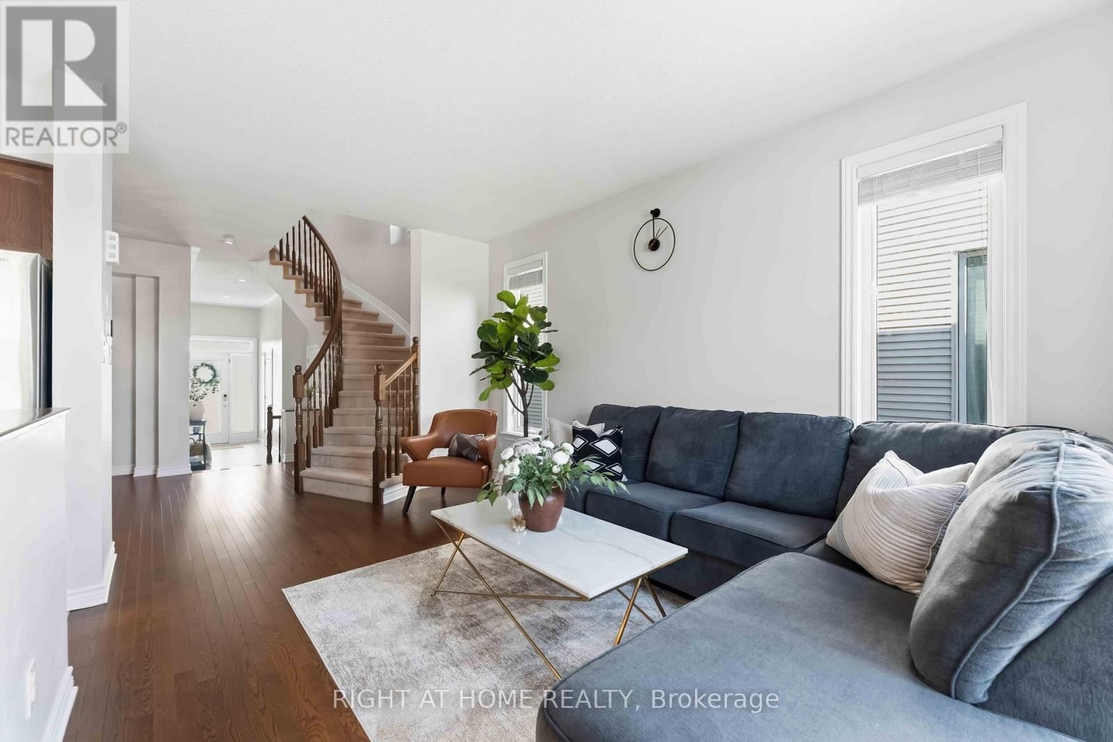 365 LIVERY STREET Image 5