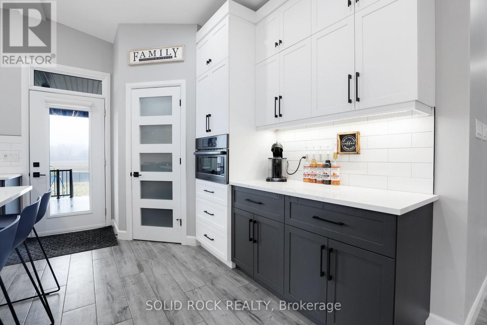 216 FILION STREET Image 18