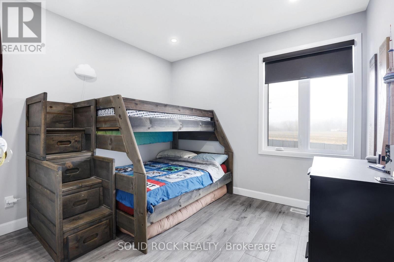 216 FILION STREET Image 30