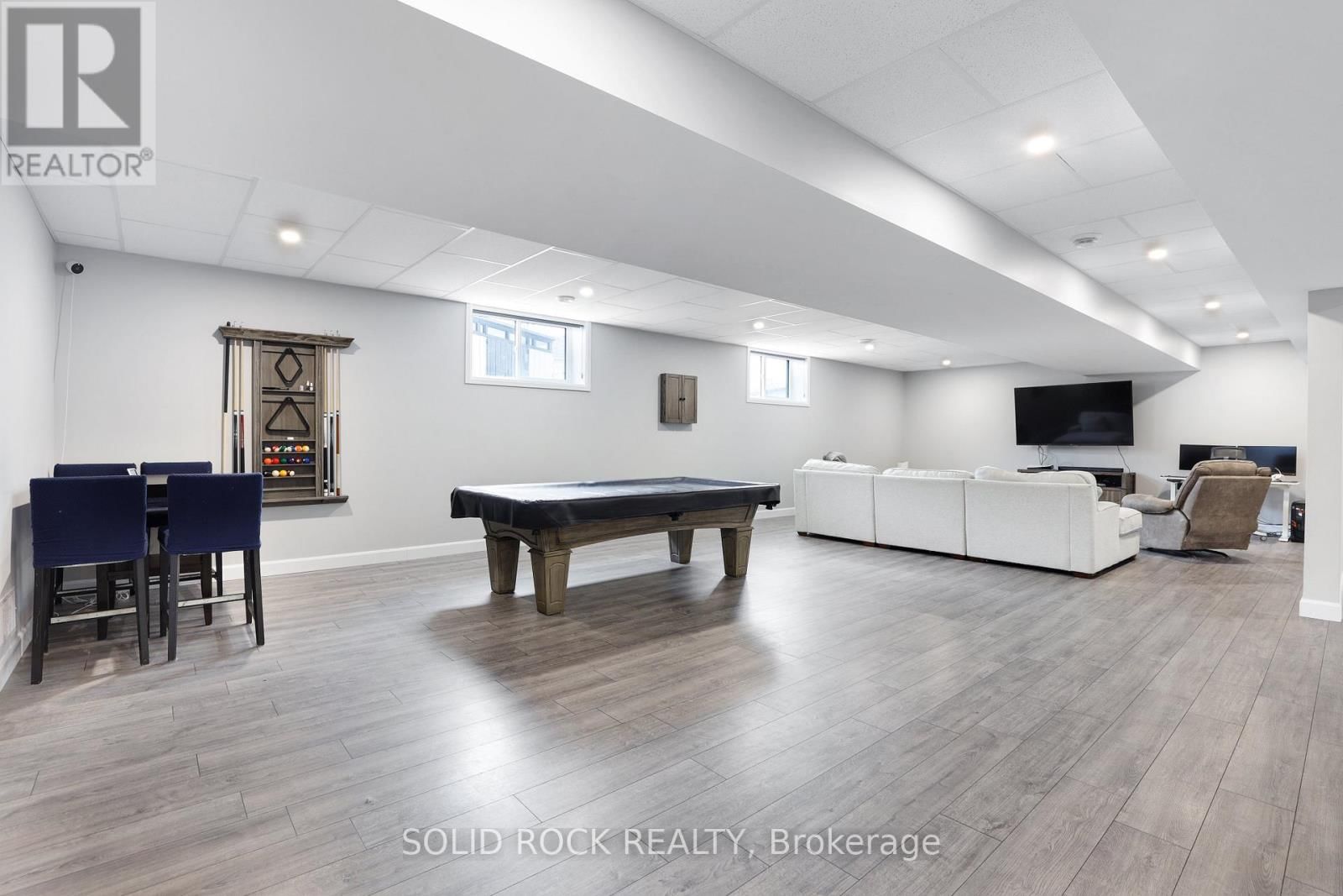 216 FILION STREET Image 34