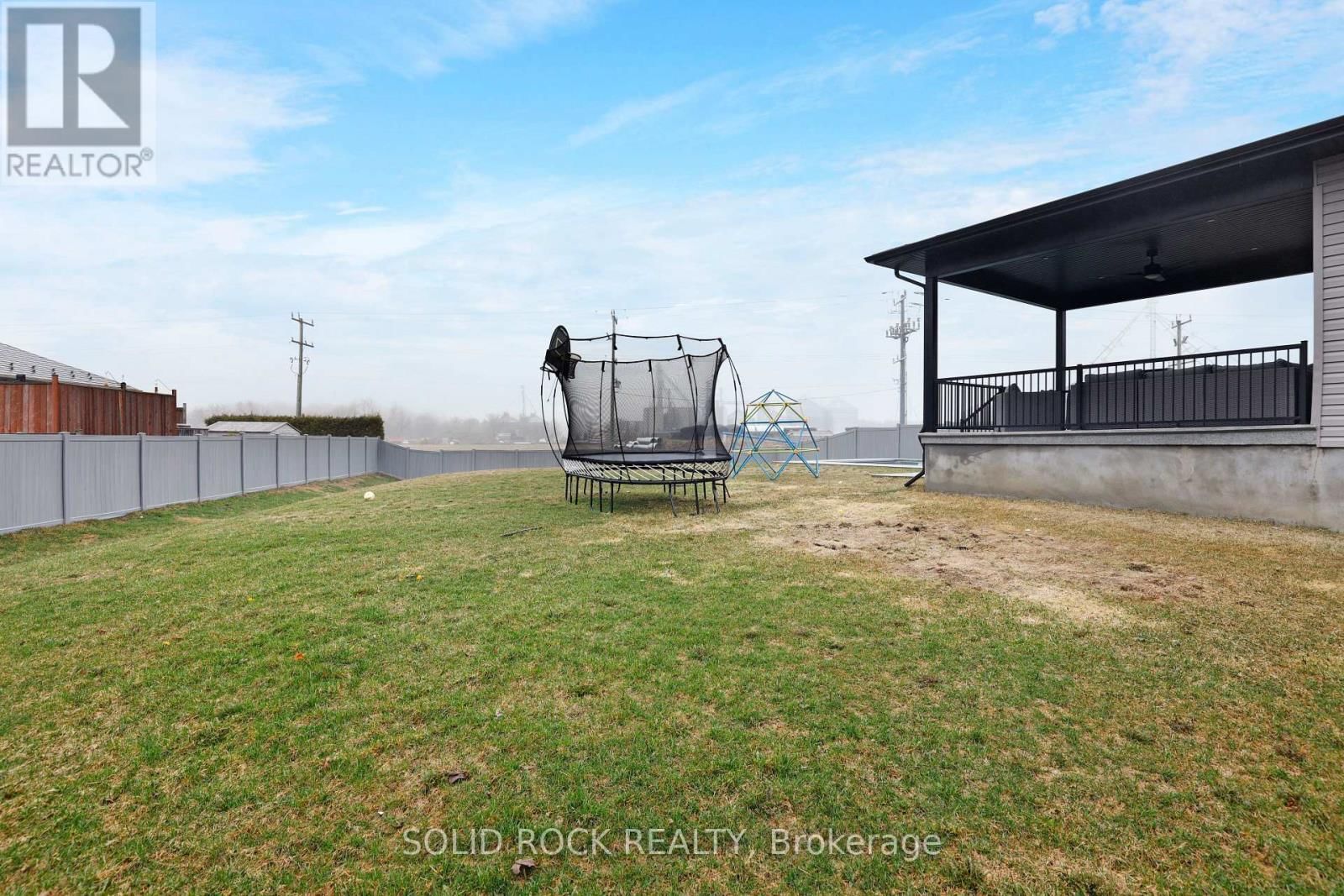 216 FILION STREET Image 41