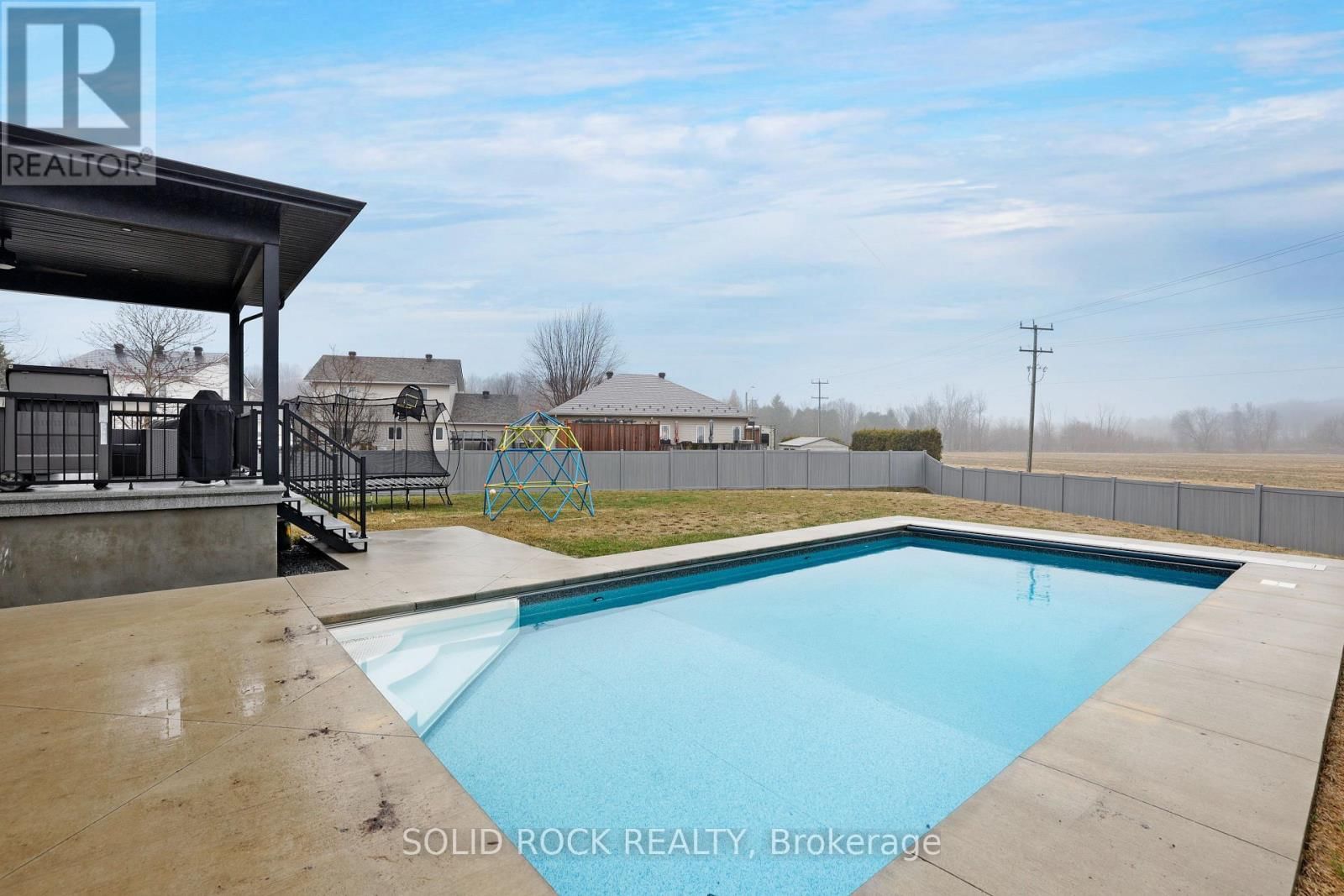 216 FILION STREET Image 45