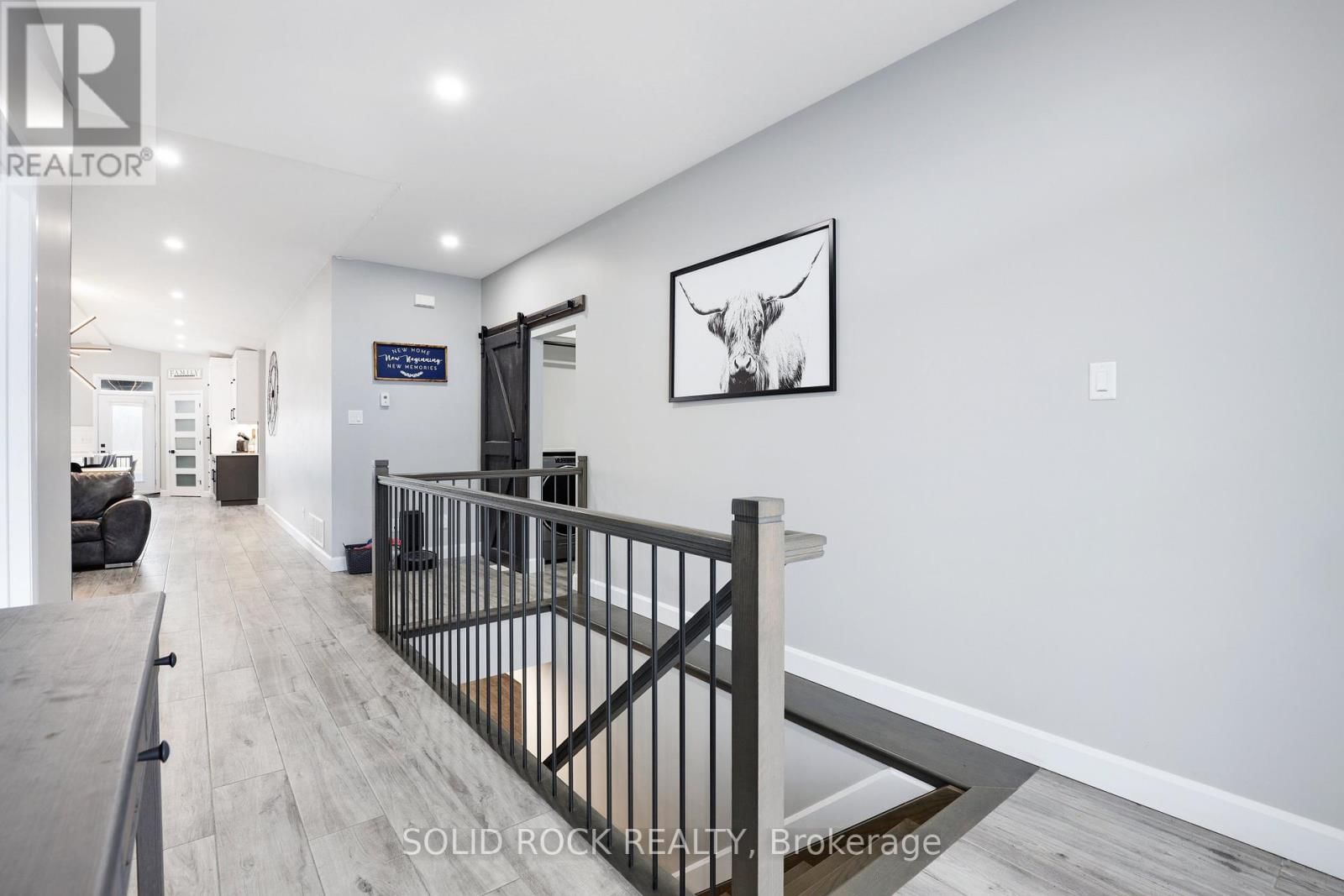 216 FILION STREET Image 5