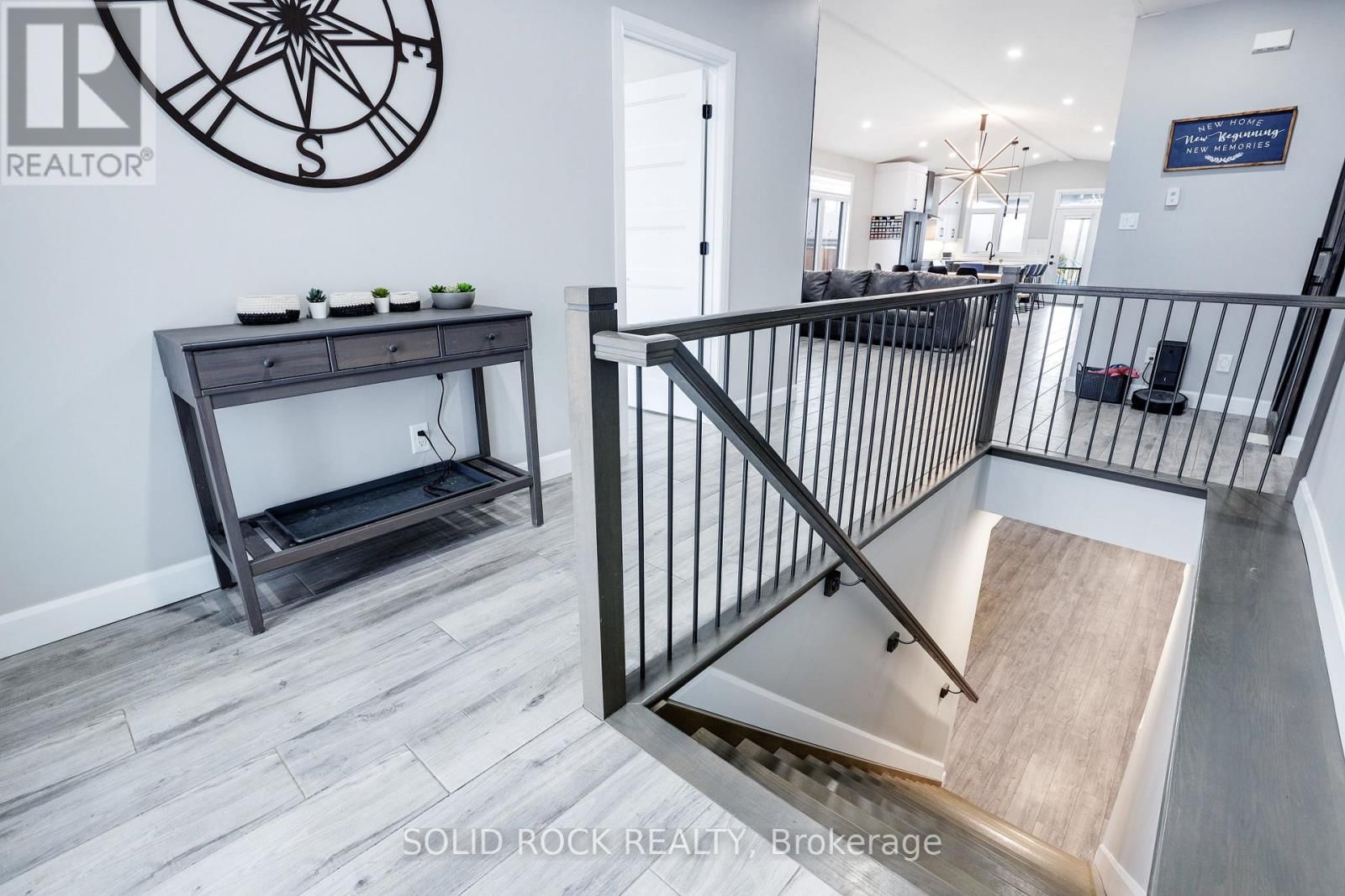 216 FILION STREET Image 6