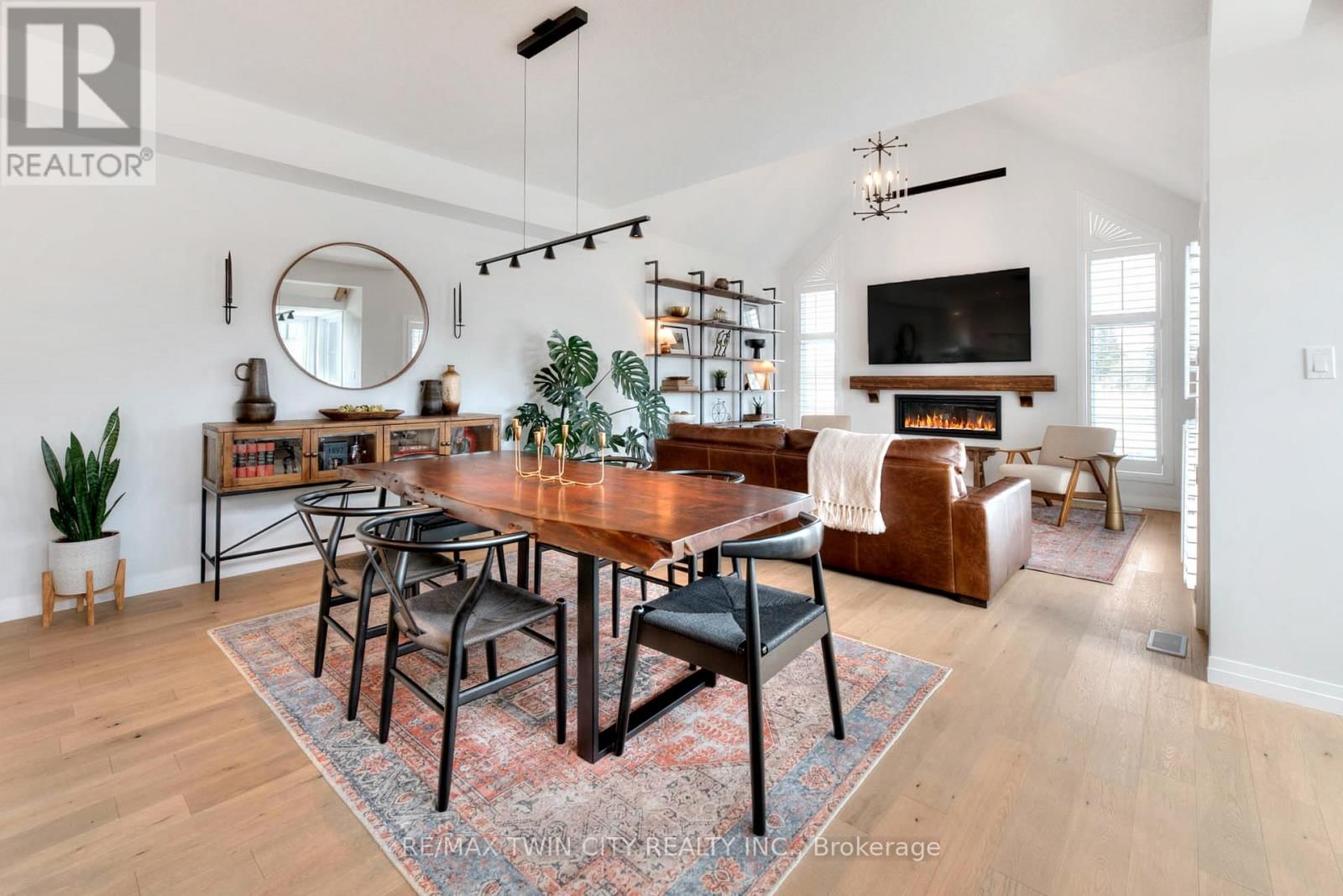 154 DEMPSEY DRIVE Image 16