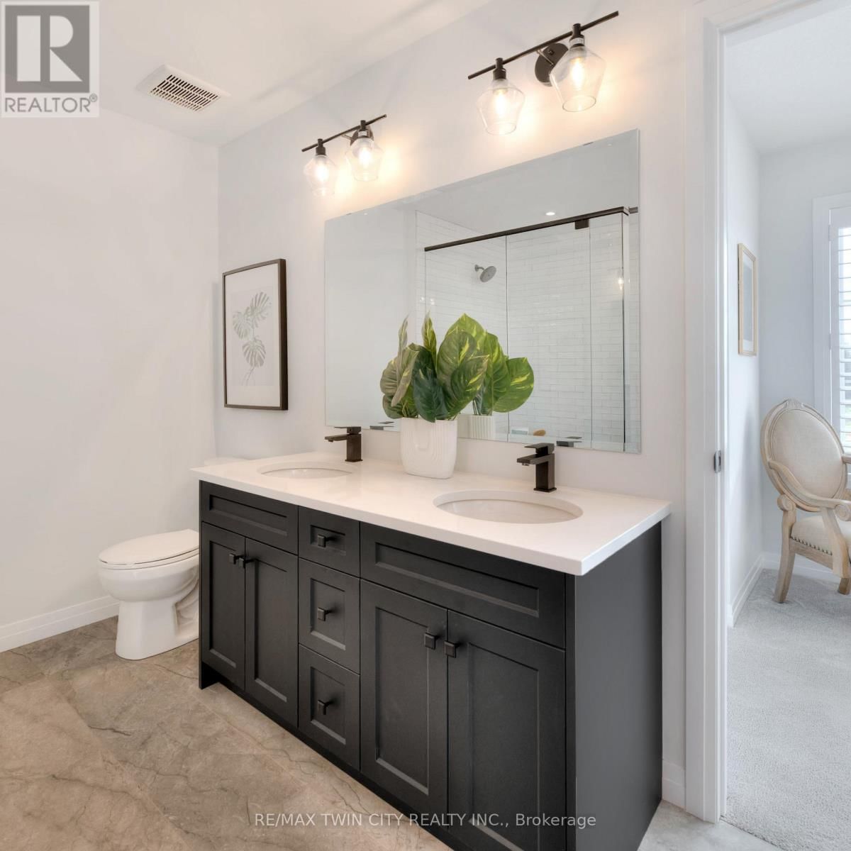 154 DEMPSEY DRIVE Image 28