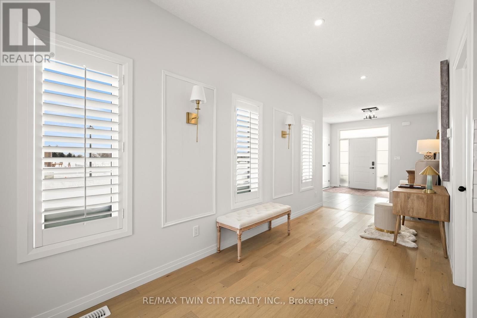 154 DEMPSEY DRIVE Image 5