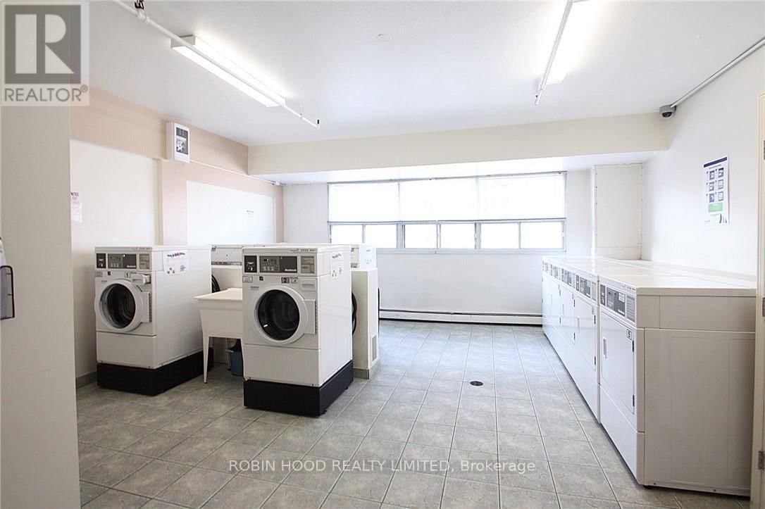 705 - 1950 MAIN STREET WEST Image 16