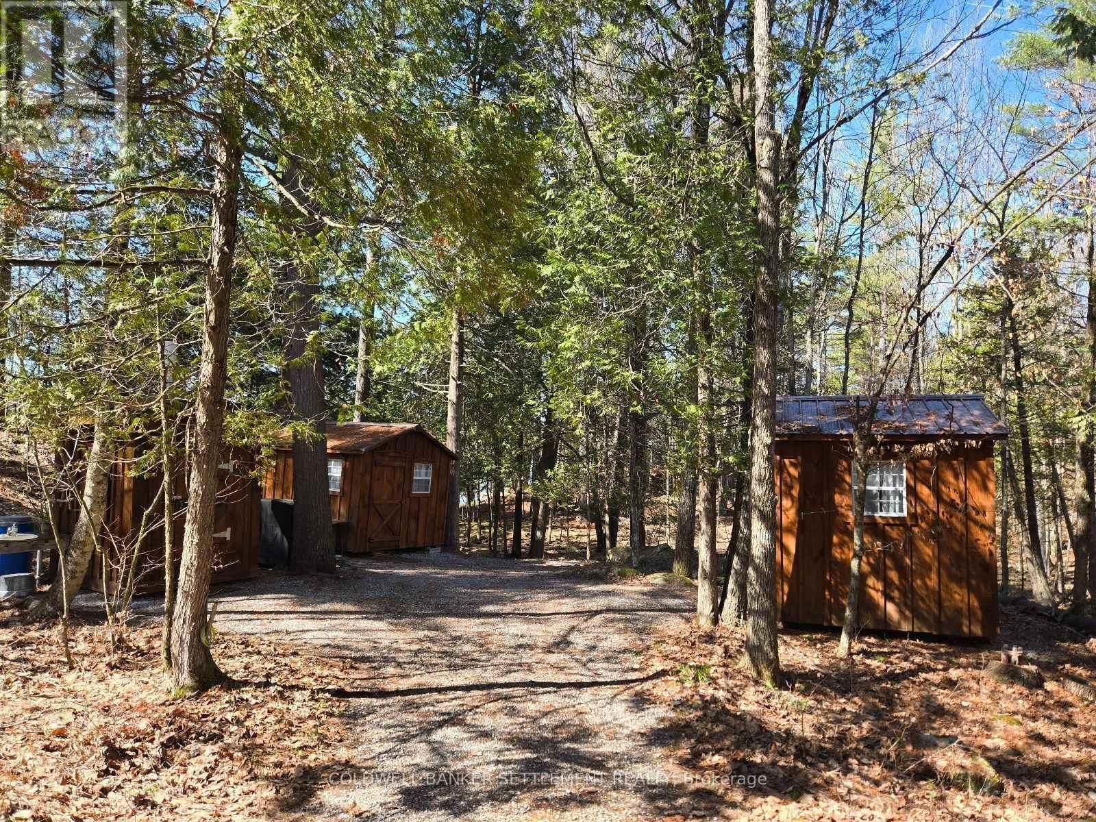 327 CLEAR LAKE LANE 31 LANE Image 23