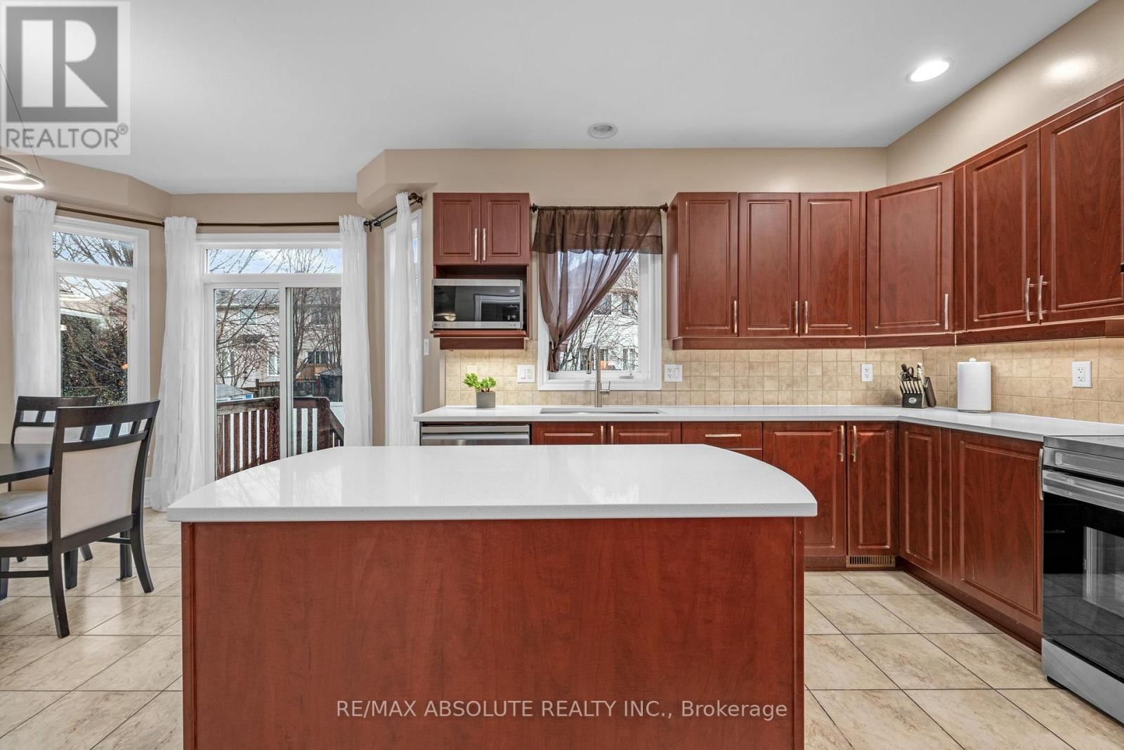 70 CEDAR VALLEY DRIVE Image 13