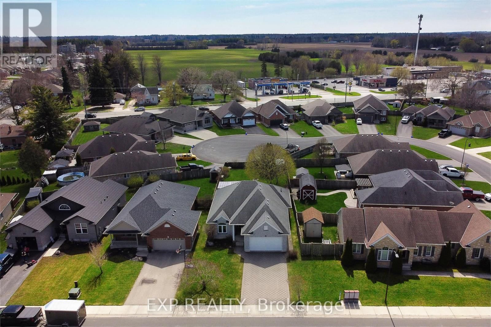 54 TREADWELL STREET Image 5