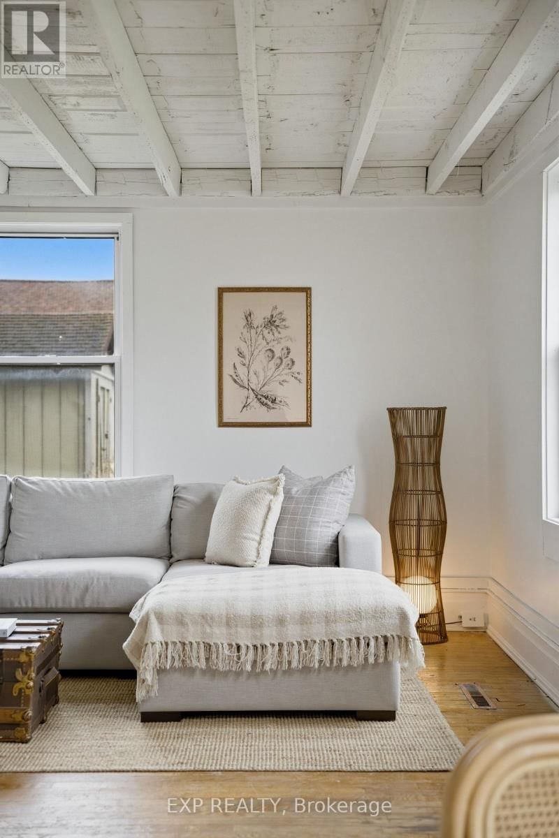 52 COUNTY 1 ROAD Image 14