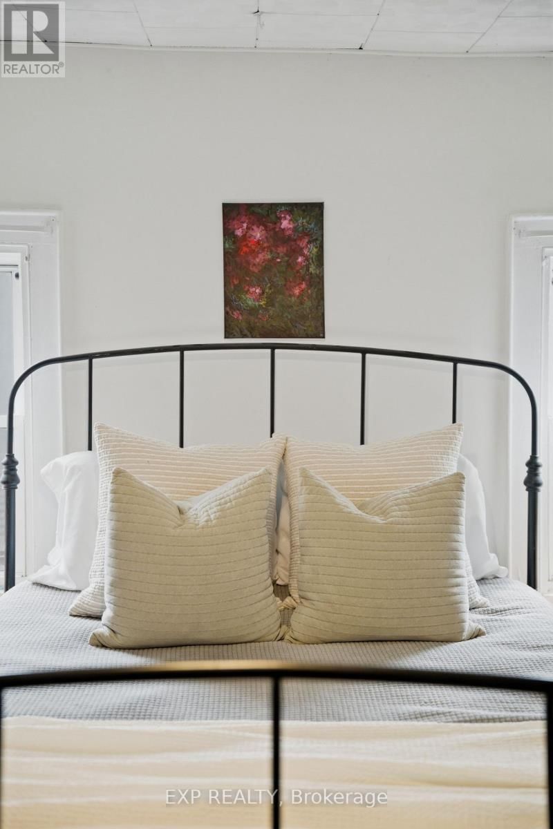 52 COUNTY 1 ROAD Image 22