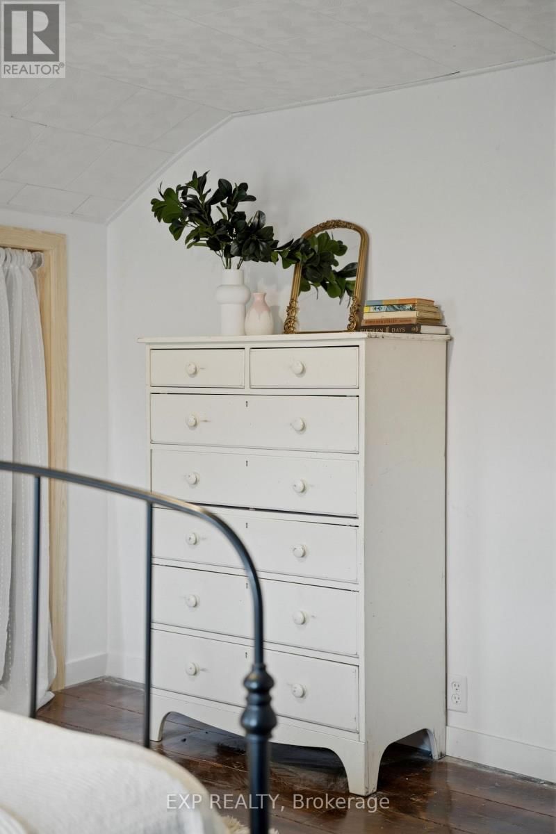 52 COUNTY 1 ROAD Image 24