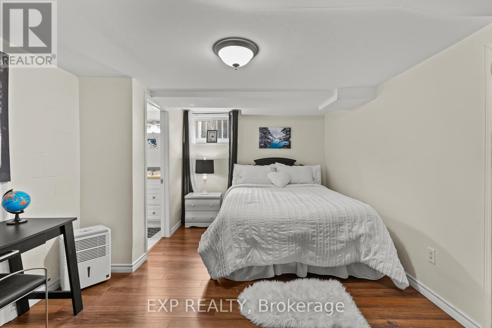 5367 KITCHENER STREET Image 25