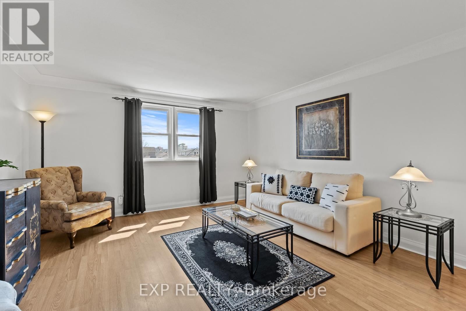 5367 KITCHENER STREET Image 34