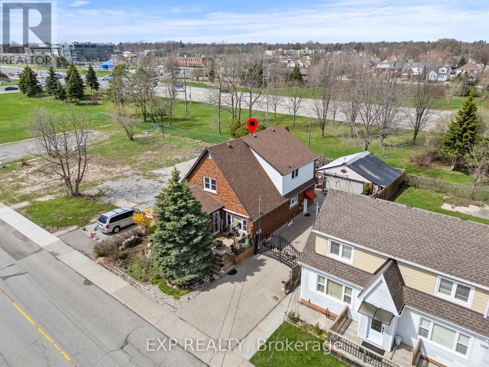 5367 KITCHENER STREET Image 38