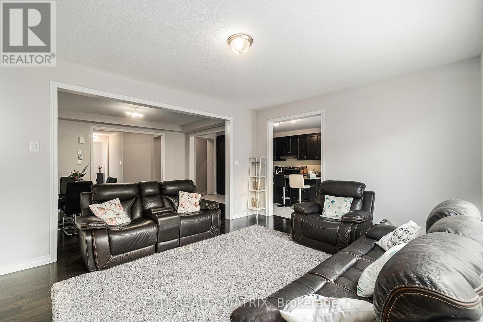 350 SWEETCLOVER WAY Image 14