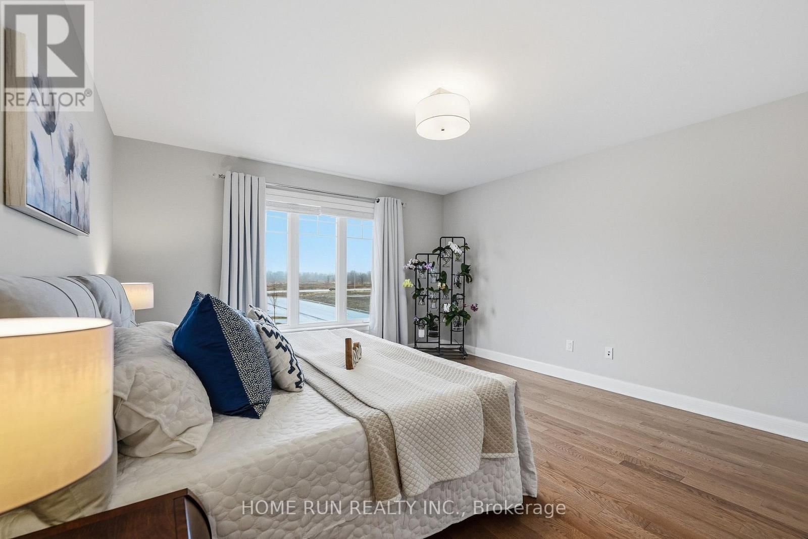 501 HITZLAY TERRACE Image 31