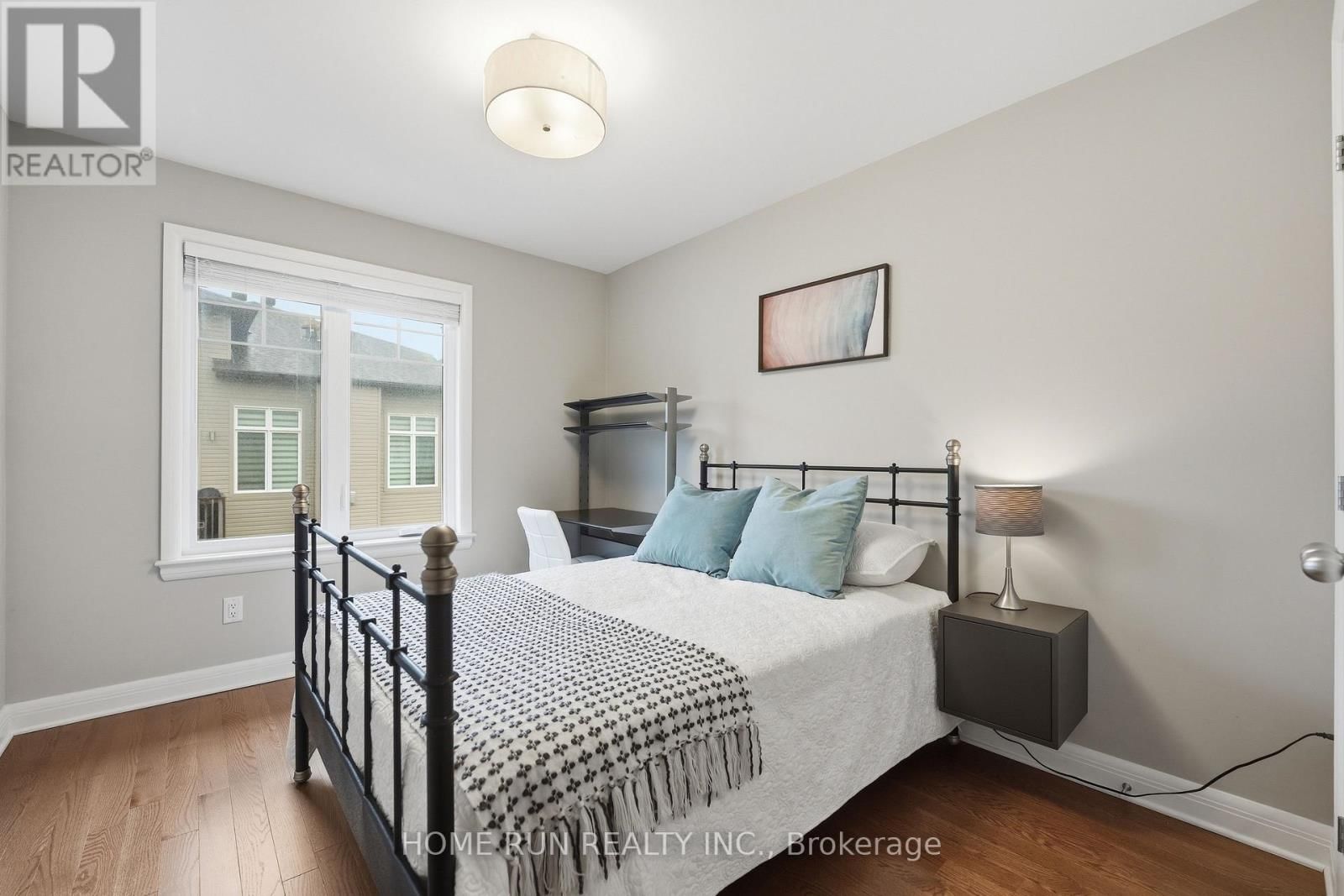 501 HITZLAY TERRACE Image 39