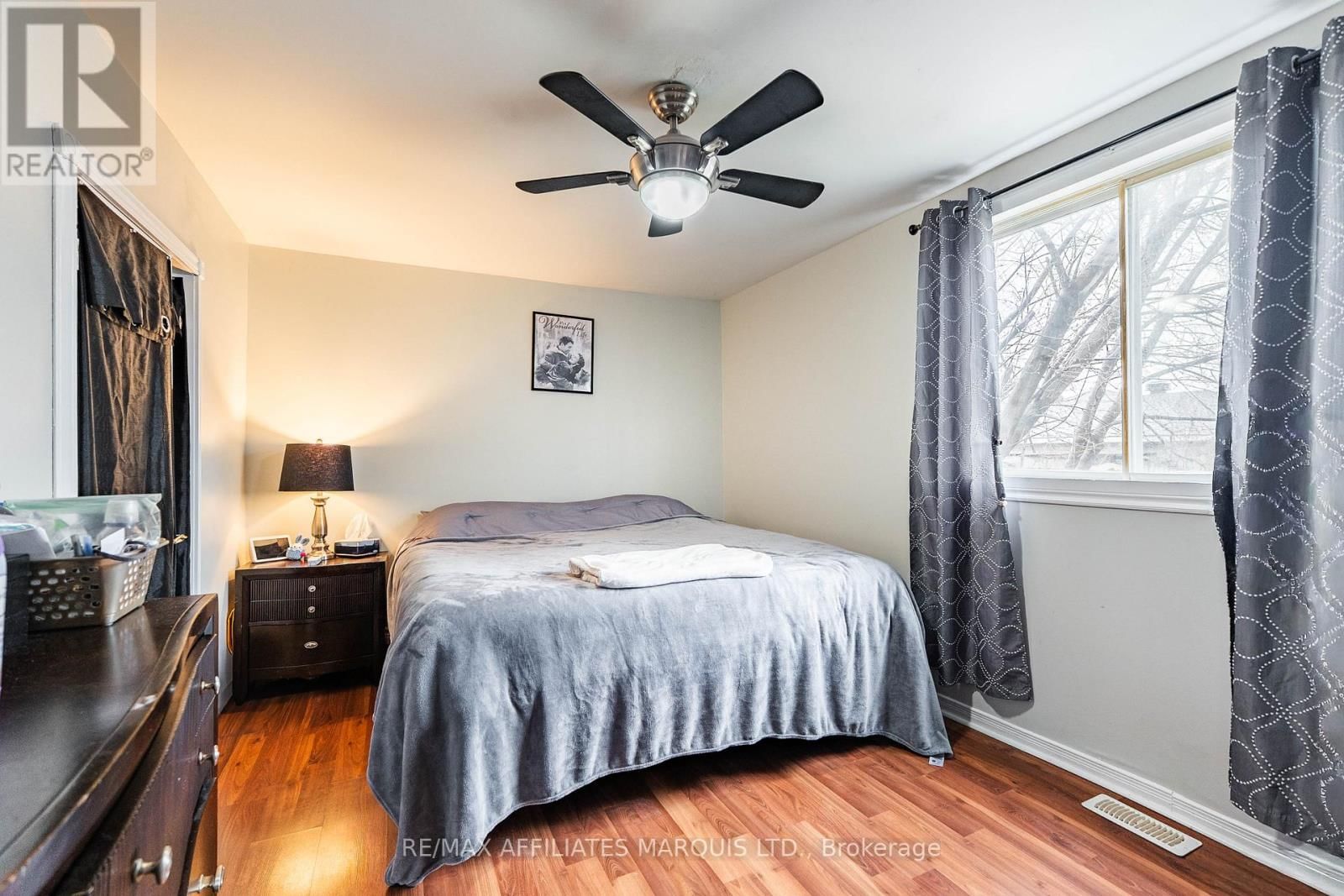 538 BEDFORD STREET Image 11