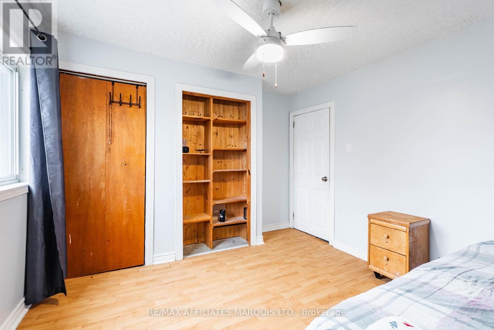 538 BEDFORD STREET Image 14