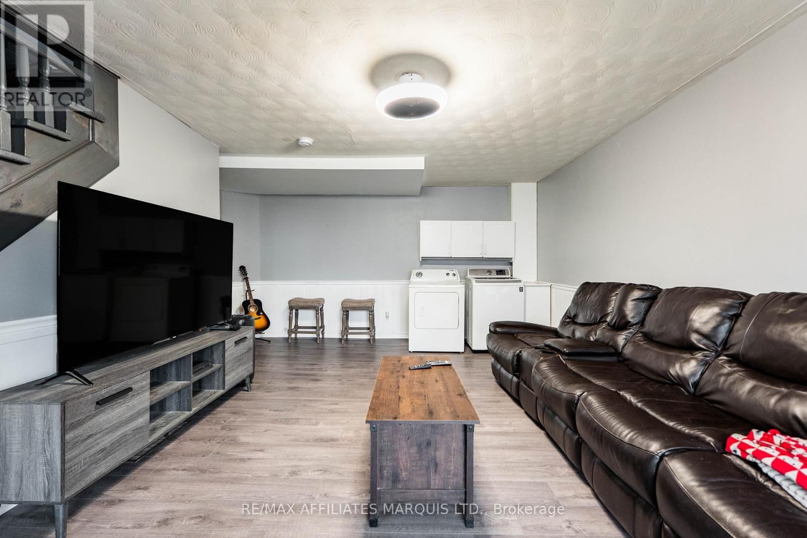 538 BEDFORD STREET Image 7