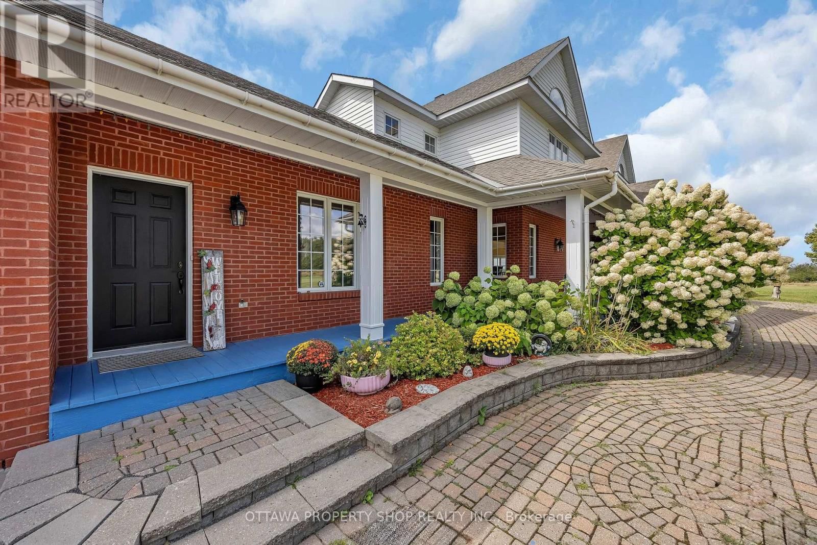 3057 GREENLAND ROAD Image 2