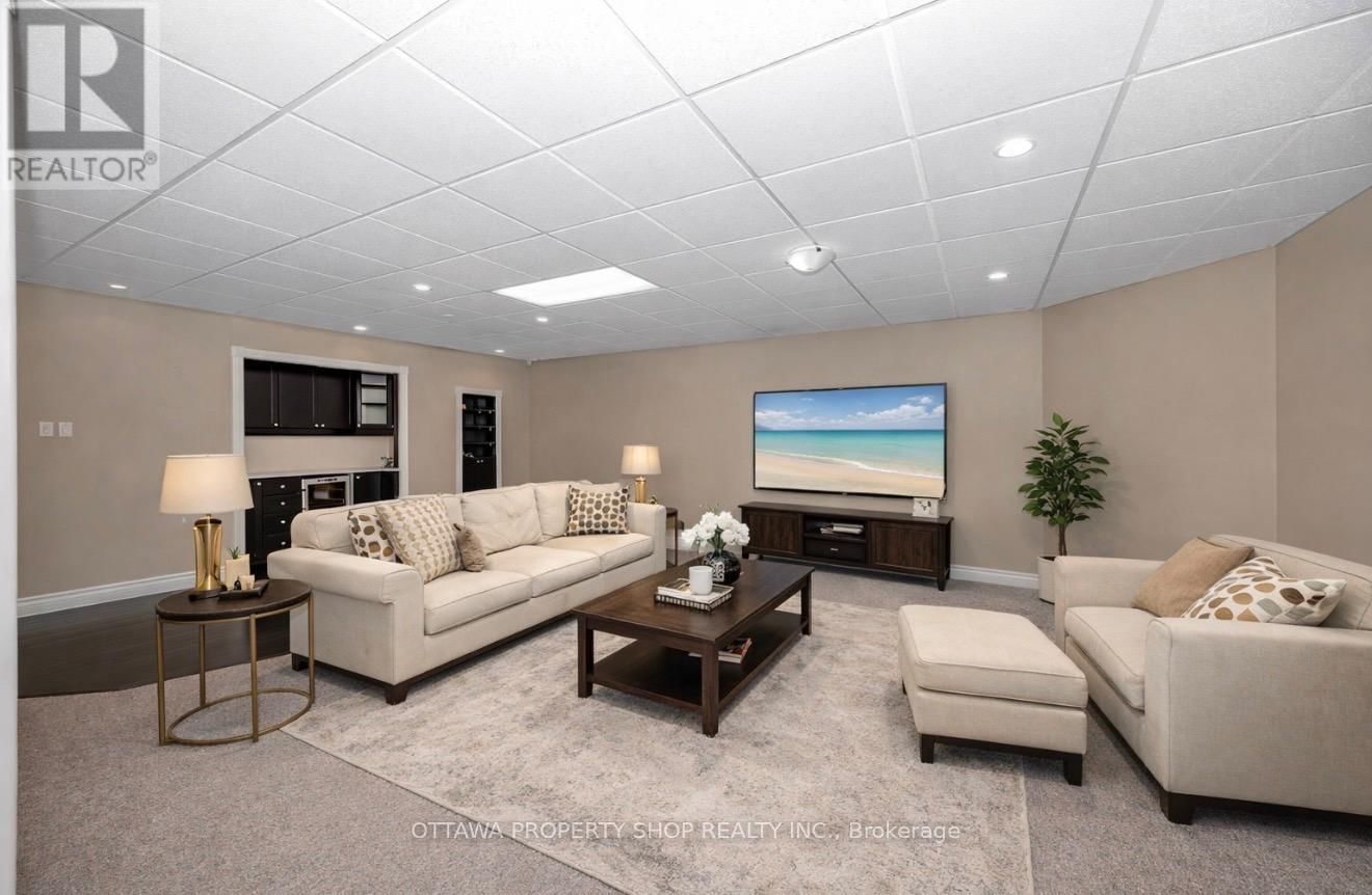 3057 GREENLAND ROAD Image 26