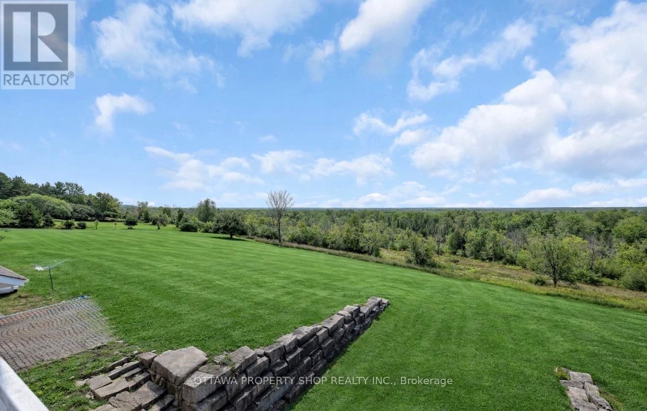 3057 GREENLAND ROAD Image 30