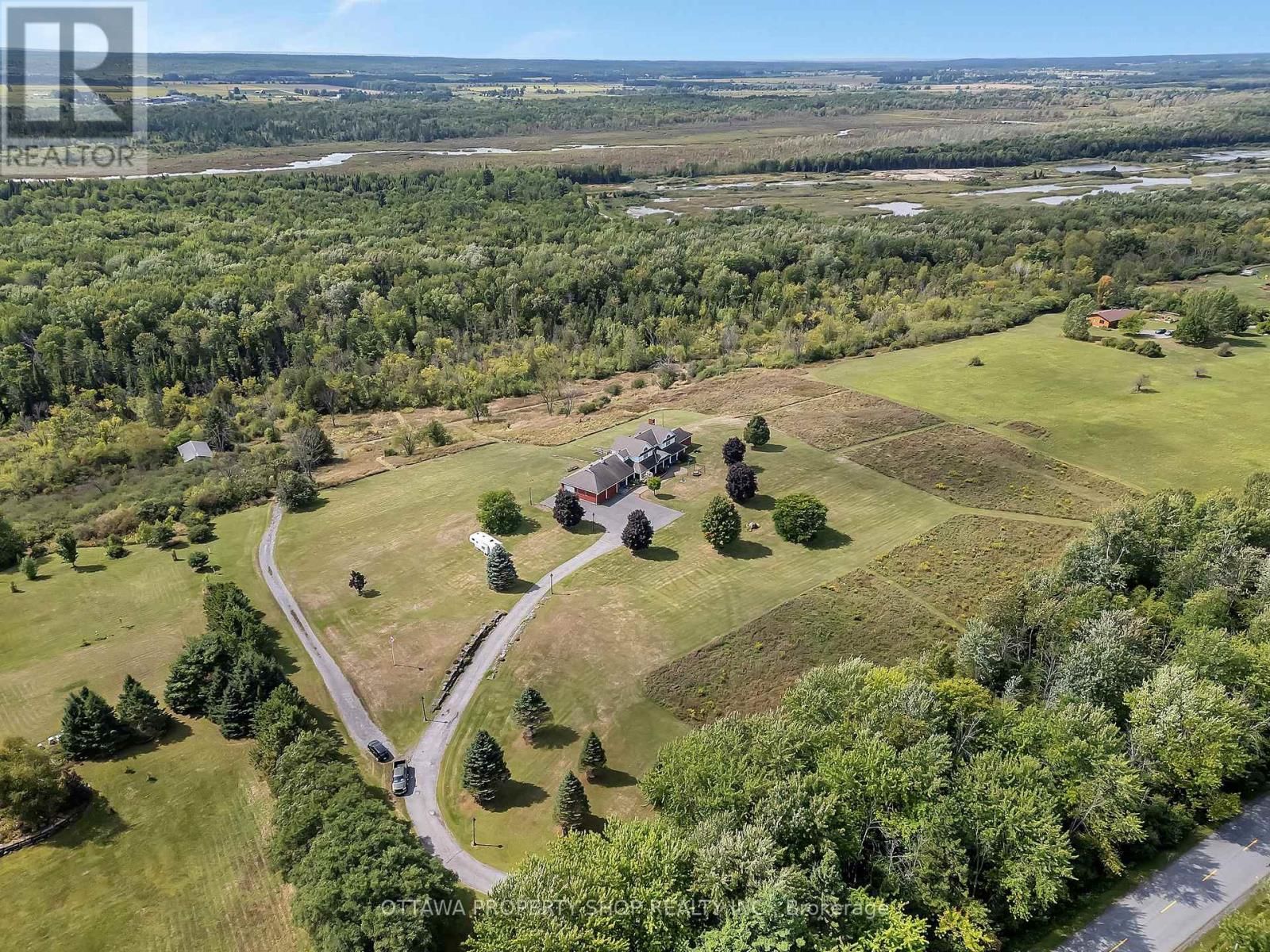 3057 GREENLAND ROAD Image 31