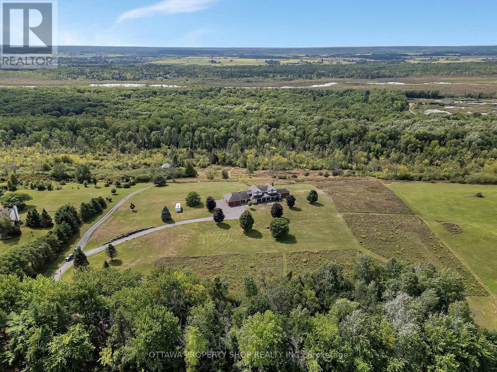 3057 GREENLAND ROAD Image 32