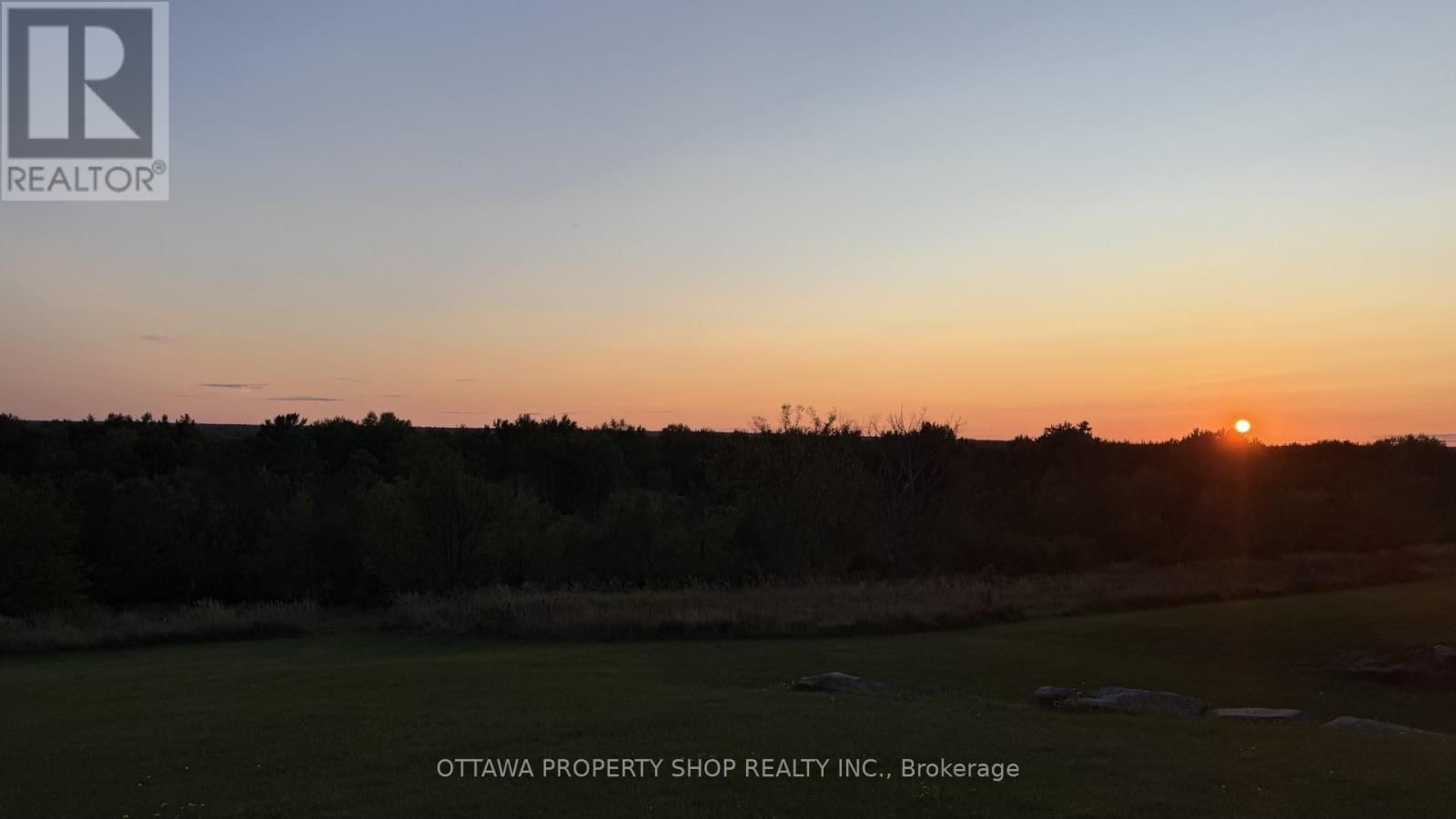 3057 GREENLAND ROAD Image 33