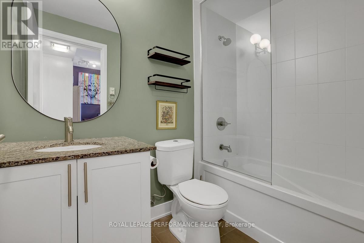 1004 - 118 HOLMWOOD AVENUE Image 13