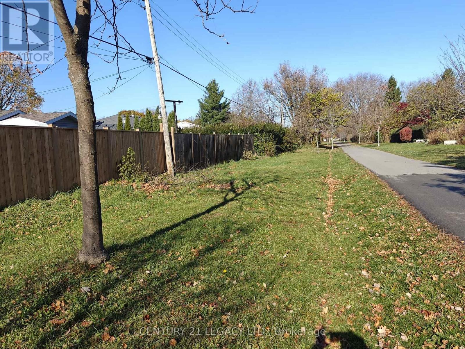 62 WOODELM DRIVE Image 17