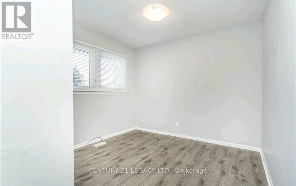 62 WOODELM DRIVE Image 9