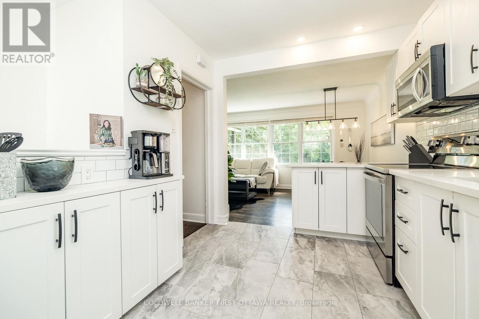 1 PORTER STREET Image 12