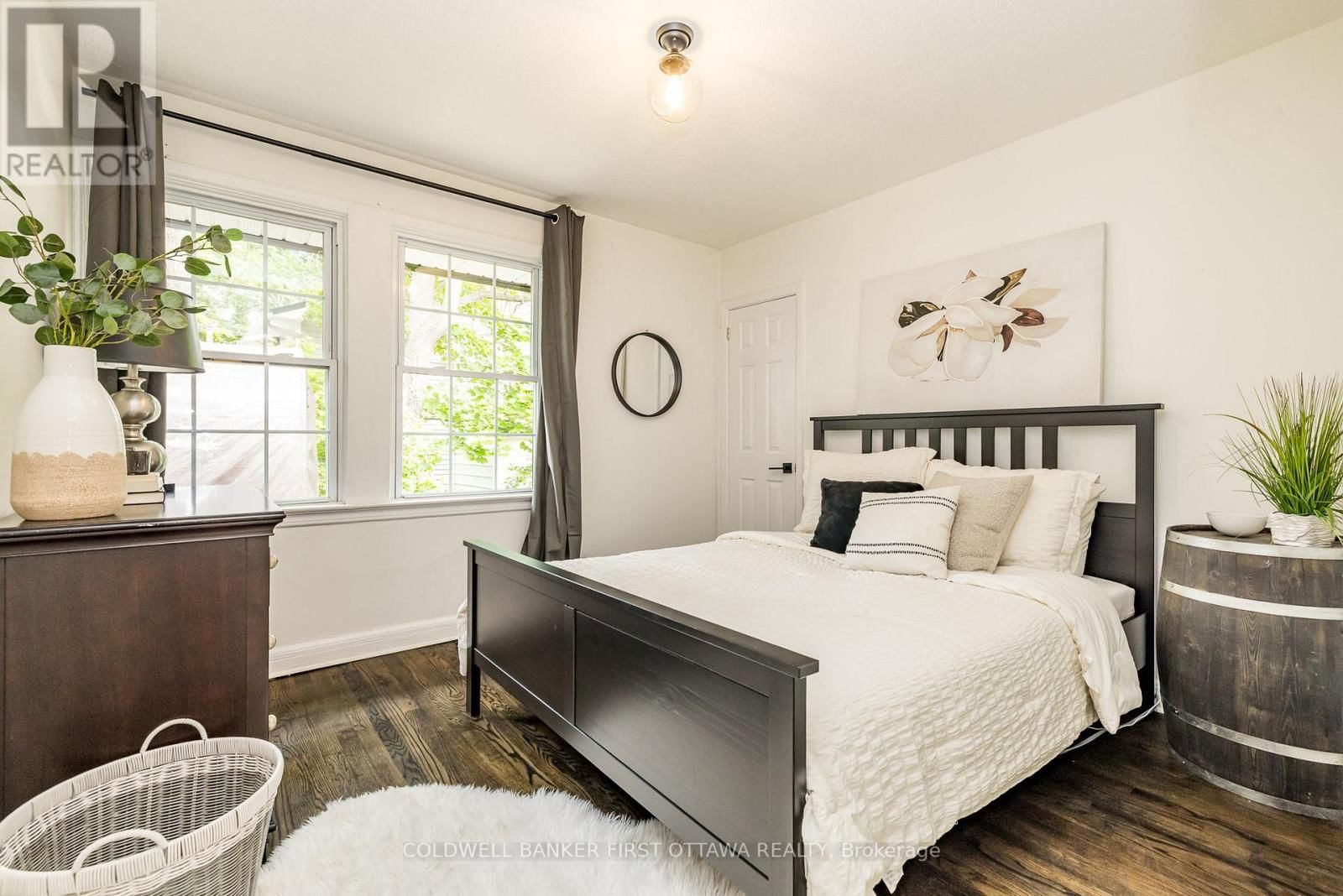 1 PORTER STREET Image 18