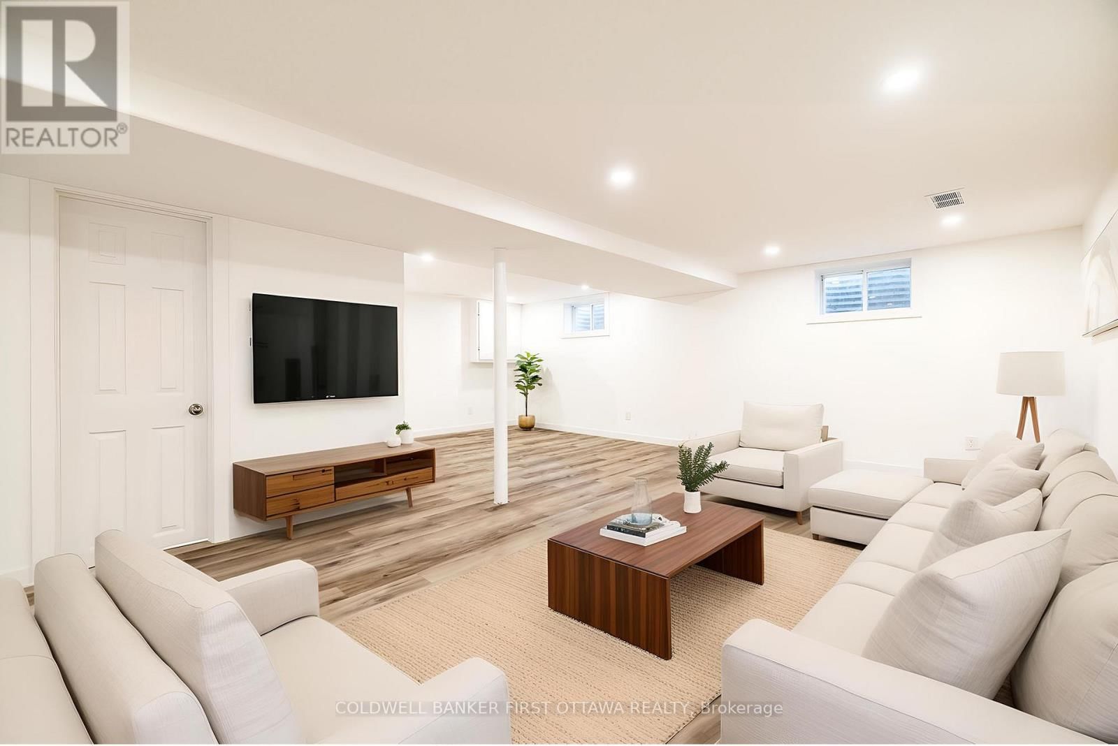 1 PORTER STREET Image 22