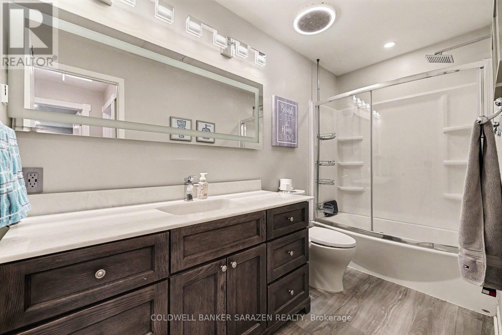 19 PEARY WAY Image 16