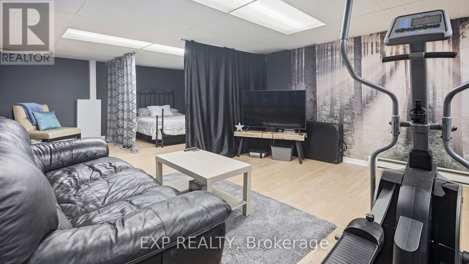 40 ELMSLEY STREET Image 24