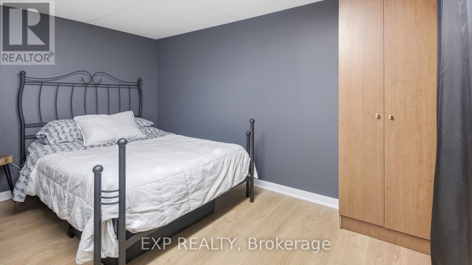 40 ELMSLEY STREET Image 25