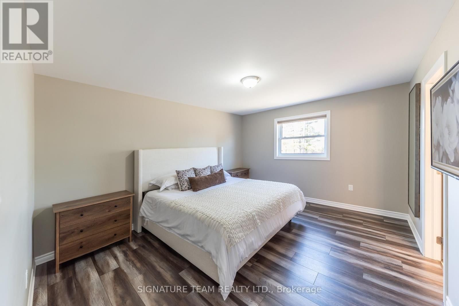 10 TERRANCE DRIVE Image 15