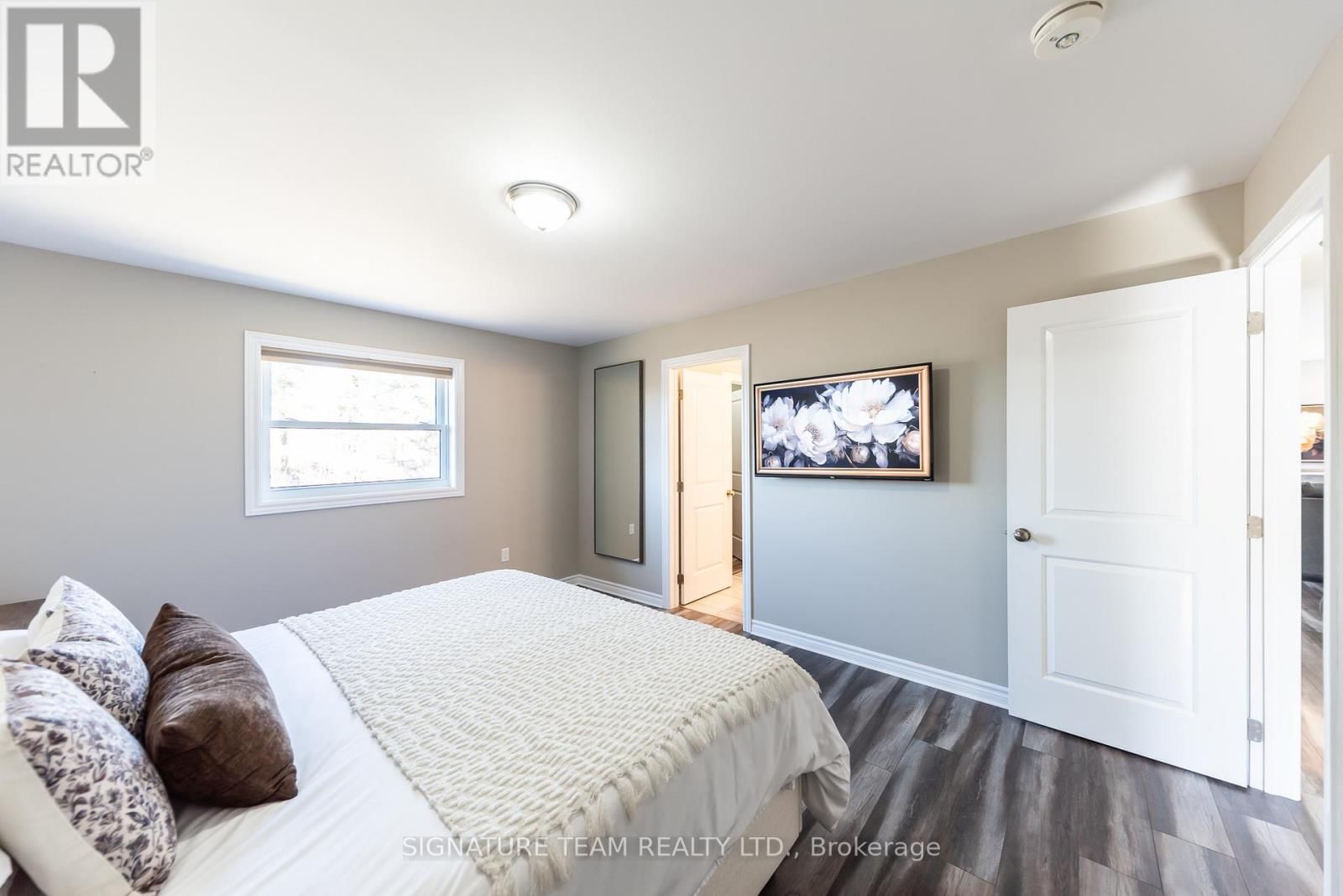 10 TERRANCE DRIVE Image 16