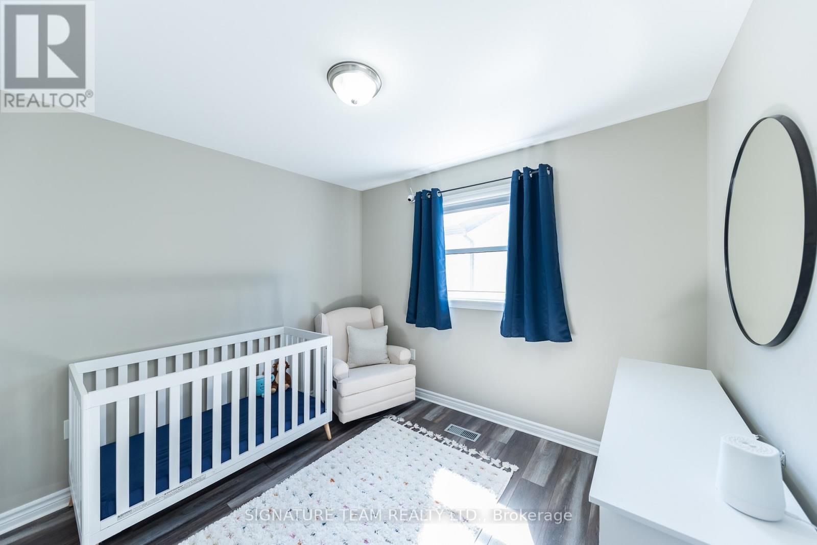 10 TERRANCE DRIVE Image 19