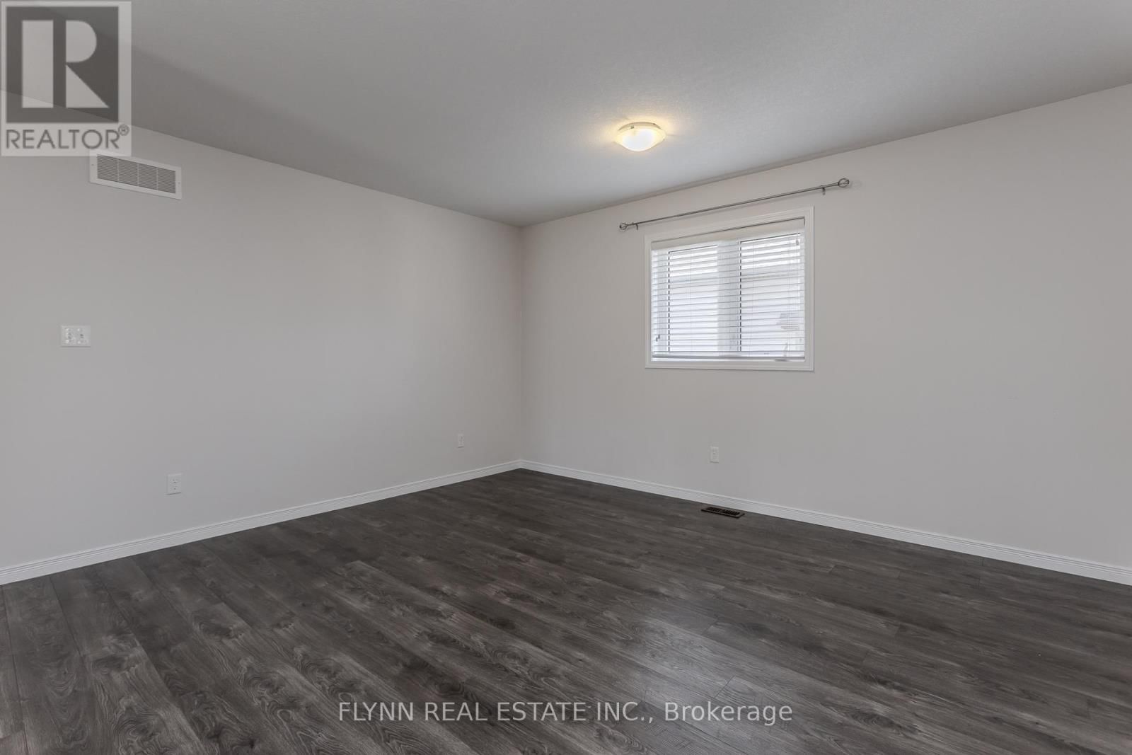 246 WOODWAY TRAIL Image 29