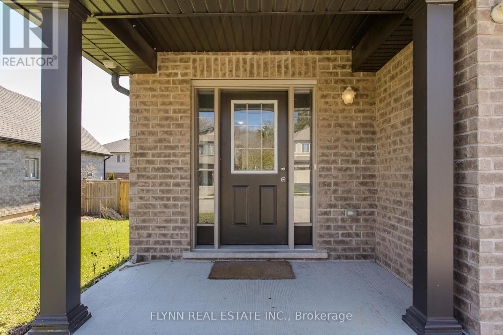 246 WOODWAY TRAIL Image 3