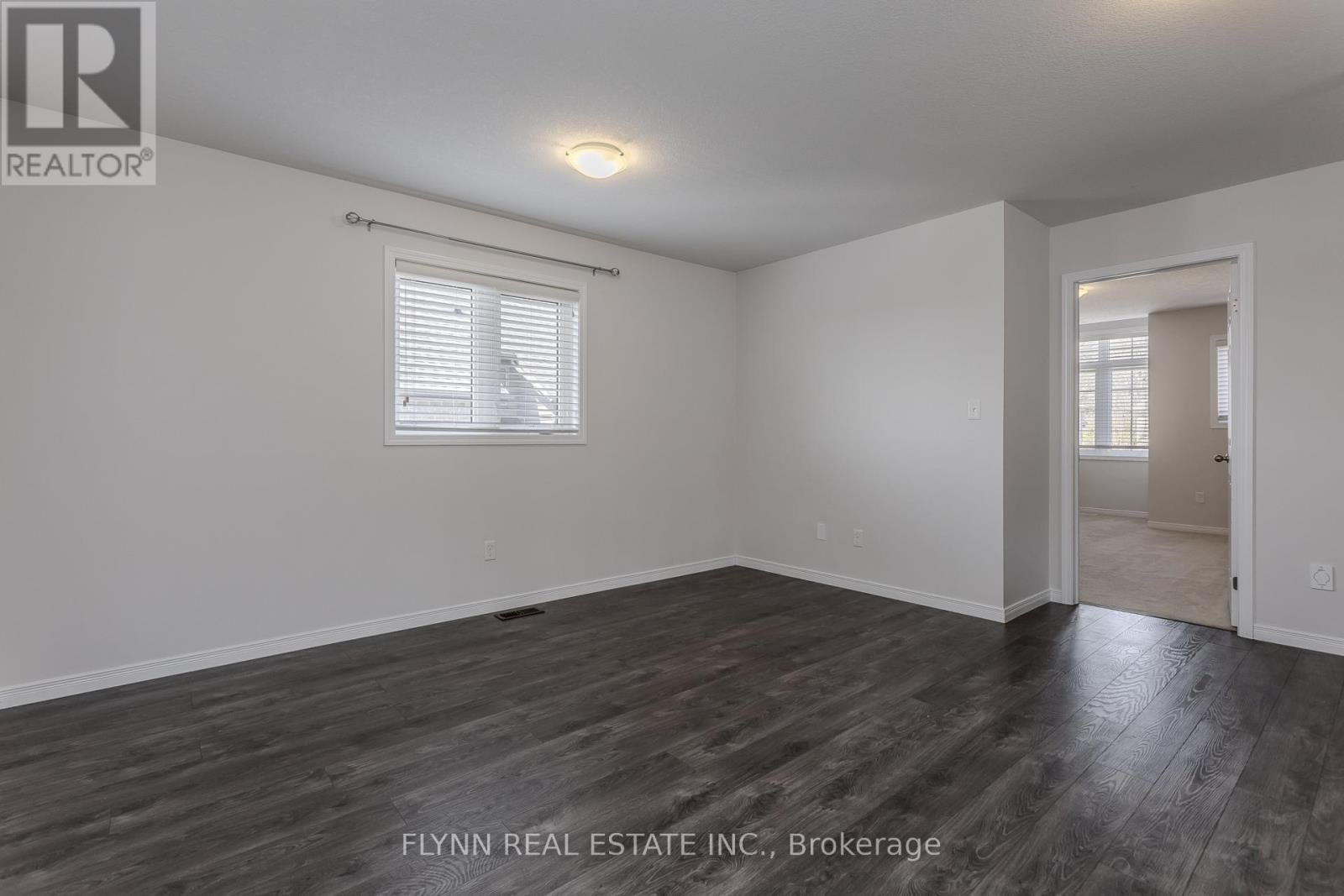 246 WOODWAY TRAIL Image 31