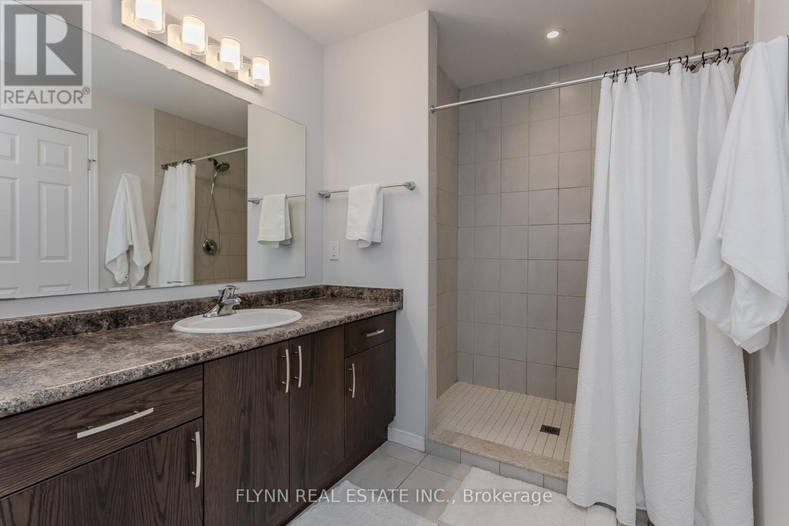 246 WOODWAY TRAIL Image 35