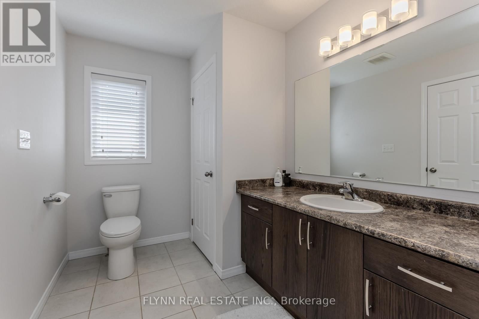 246 WOODWAY TRAIL Image 36